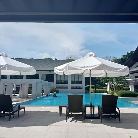 3 Br / 2Ba - Anvaya Cove Courtyard Unit Apartment Morong  Bagian luar foto
