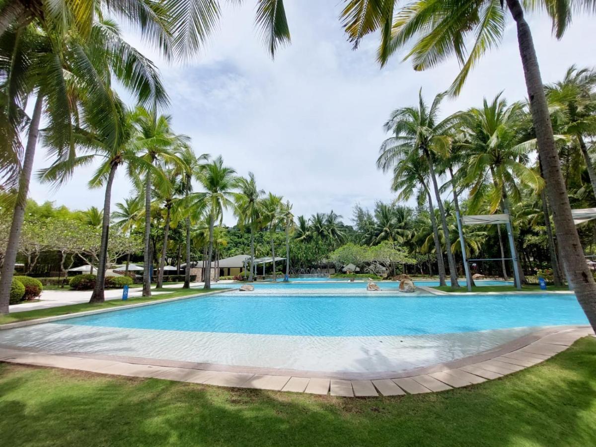 3 Br / 2Ba - Anvaya Cove Courtyard Unit Apartment Morong  Bagian luar foto